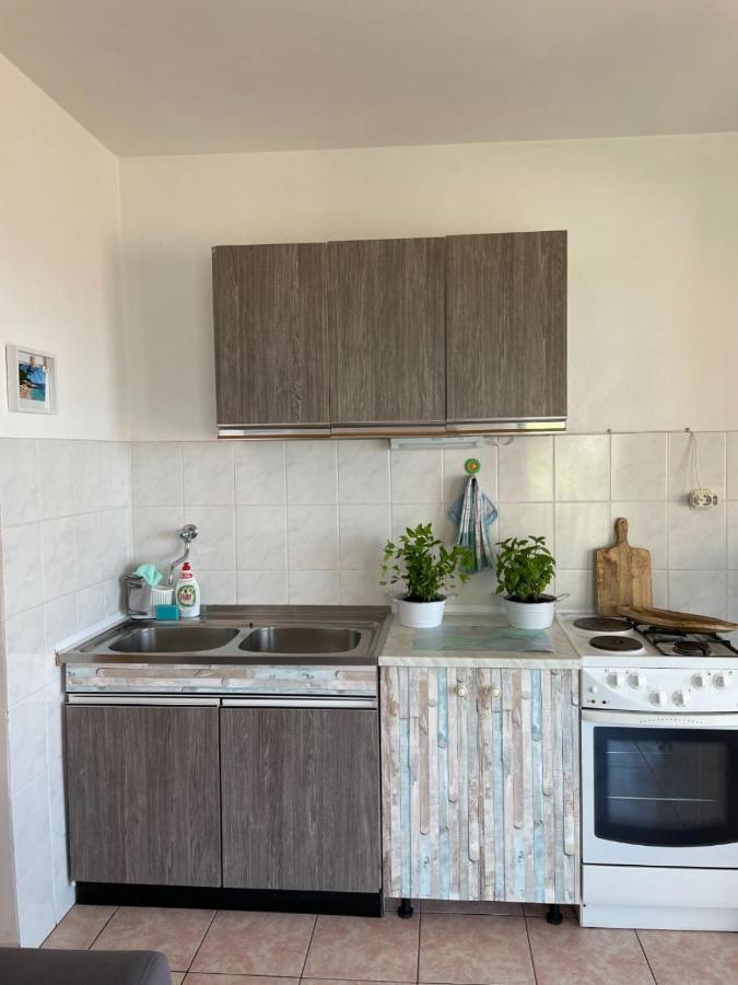 איוואן דולץ Apartments Ivan - 60M From The Sea מראה חיצוני תמונה